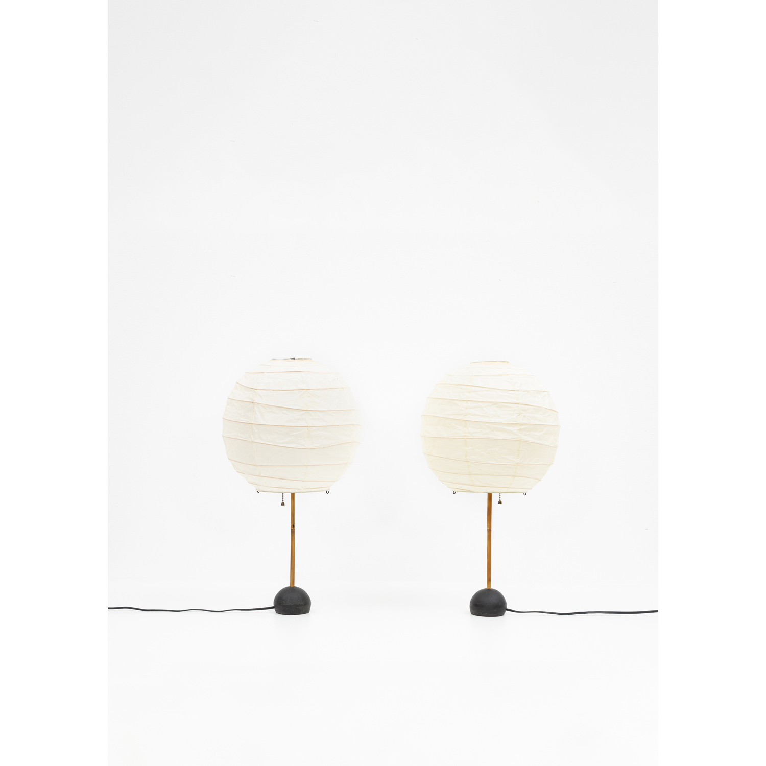 Isamu Noguchi (1904-1988) Akari series - Model BB1-30DD | Piasa