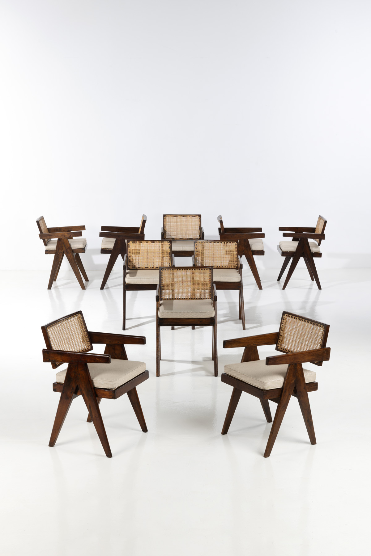 Pierre Jeanneret カタログレゾネ Pierre Jeanneret (1896-1967) | Piasa