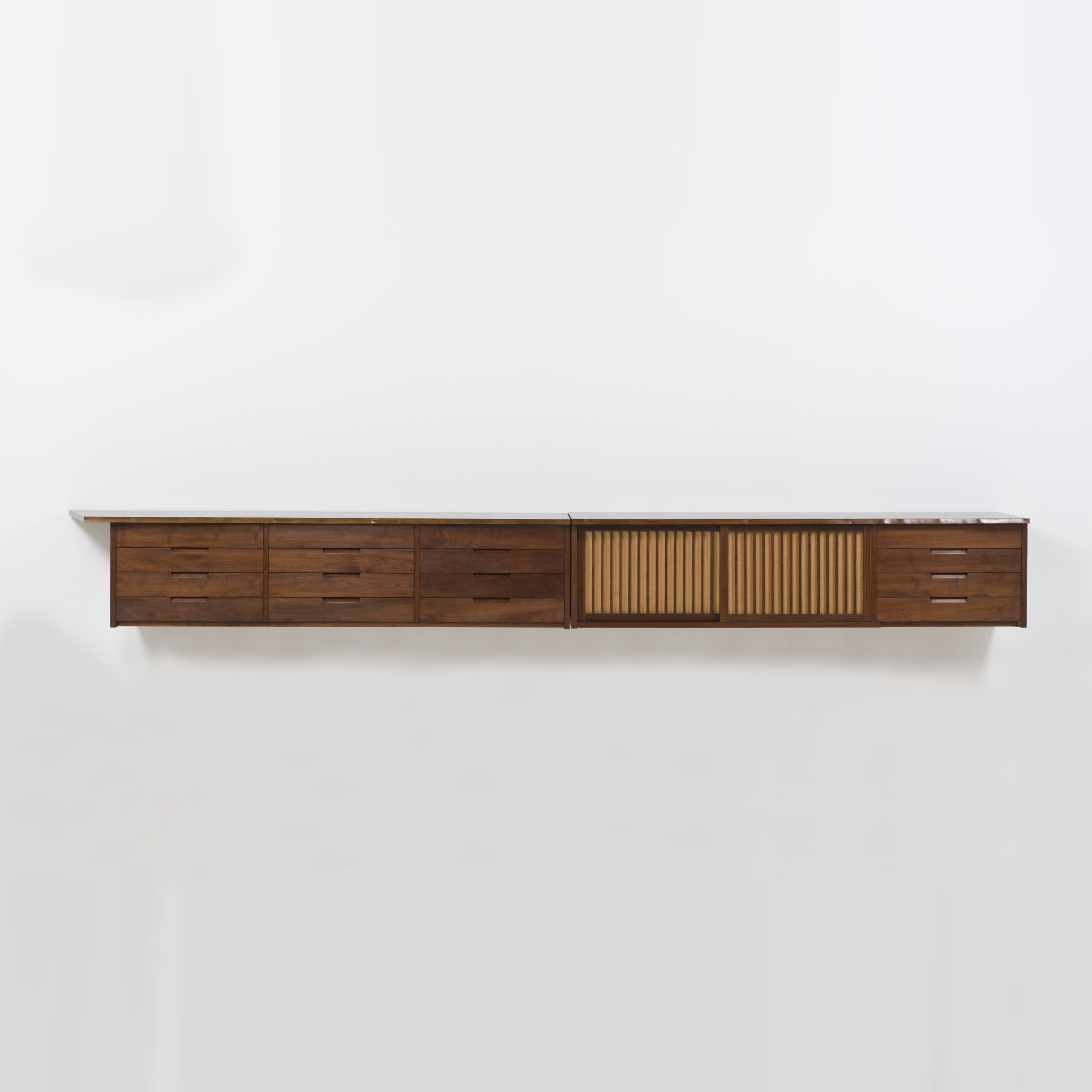 George Nakashima (1905-1990) Enfilade suspendue