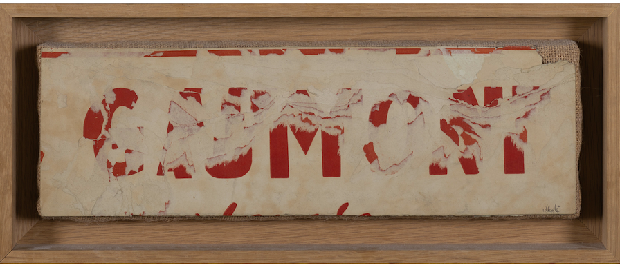 Jacques Villeglé (Jacques Mahé dit de la Villeglé) (né en 1926) Gaumont, 22.9.1964 Affiches lacérées marouflées sur toile Signées, titrées et datées au dos 12.4 x 28.5 cm