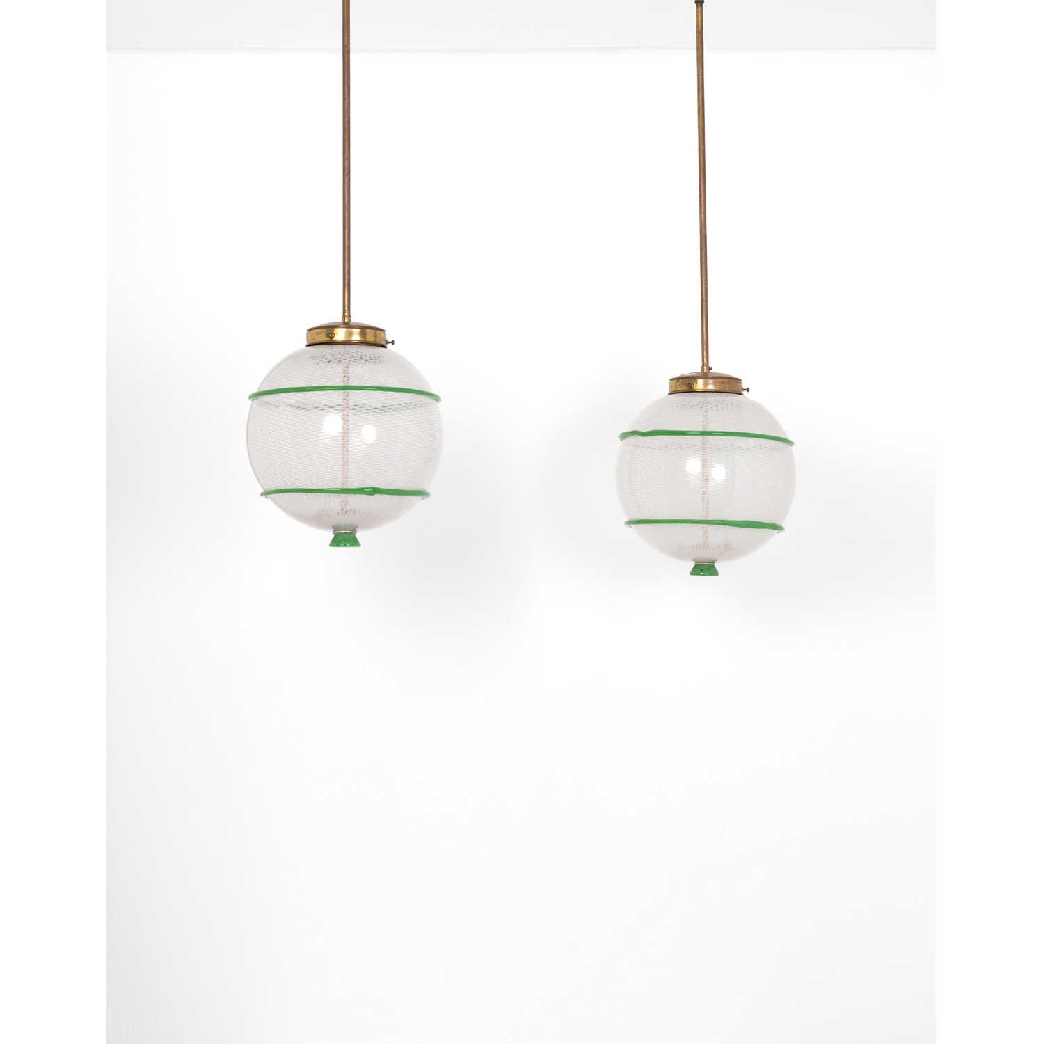 Carlo Scarpa (1906-1978) Paire de suspensions