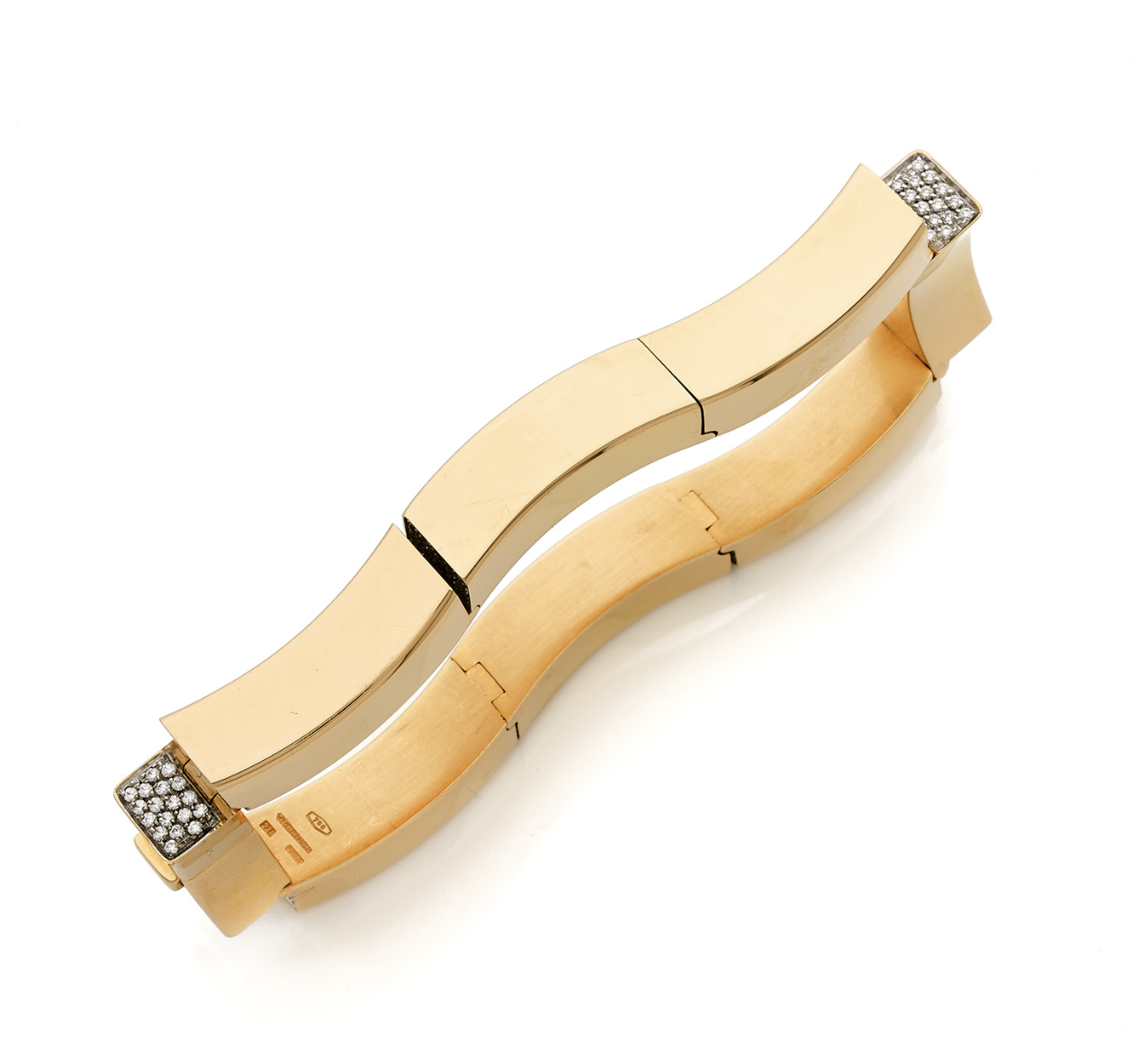 VHERNIER Bracelet in 18k (750‰) pink gold in undulating shape composed of nine articulated links, set with diamonds on each section