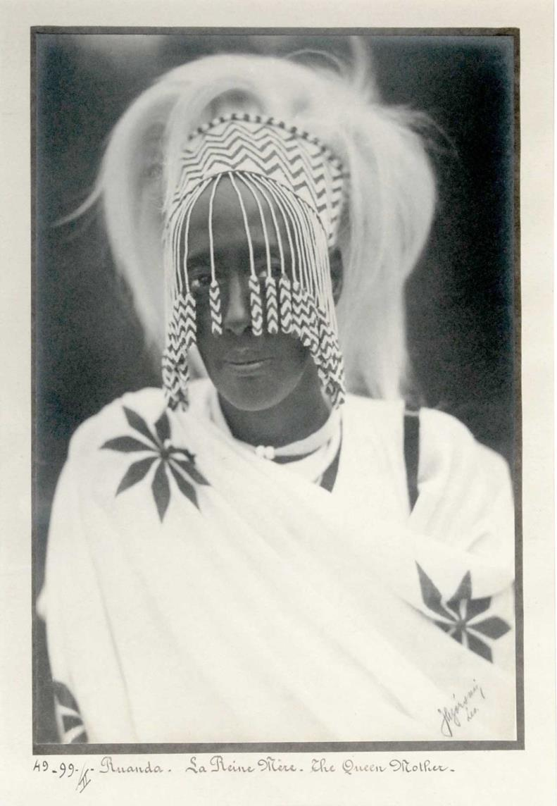 Lot 515 - Casimir Zagourski (1883-1944) Rwanda. La Reine Mère