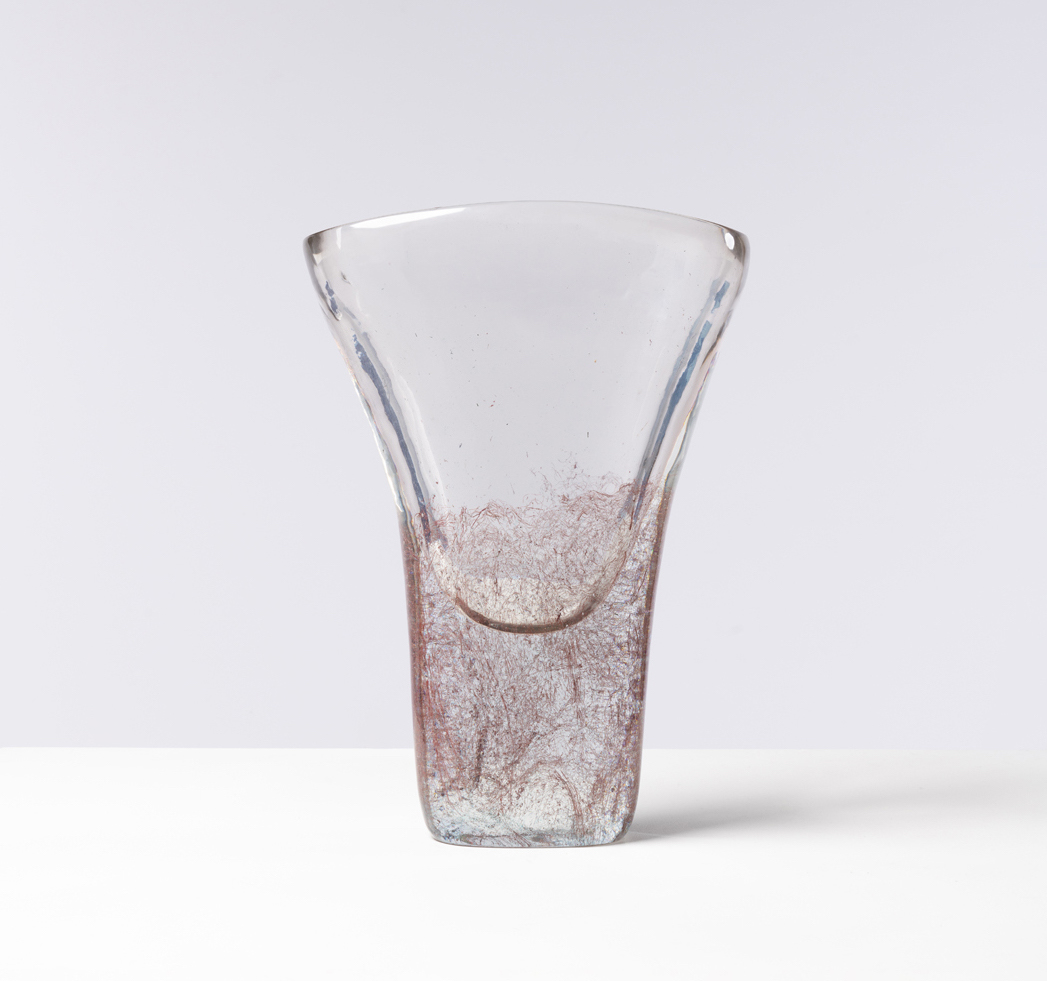 Toni Zuccheri (1937-2008) Groviglio Vase Verre soufflé Édition Venini & Co. (étiquette) Signé 'Venini ITALIA' Modèle créé vers 1970 H 43,8 × Ø 31 cm
