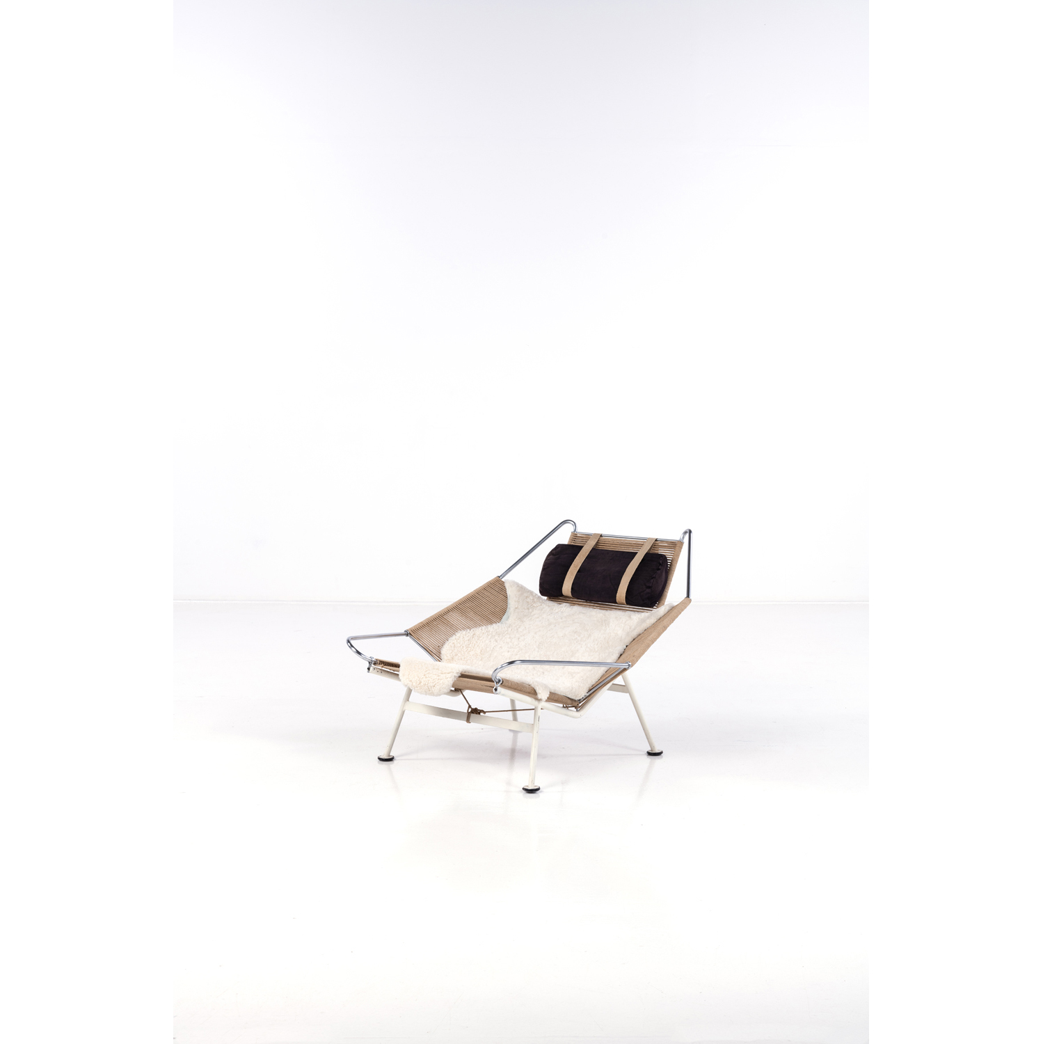 Lot 180 - Hans J. Wegner (1914-2007) Modèle Flag Halyard, Fauteuil