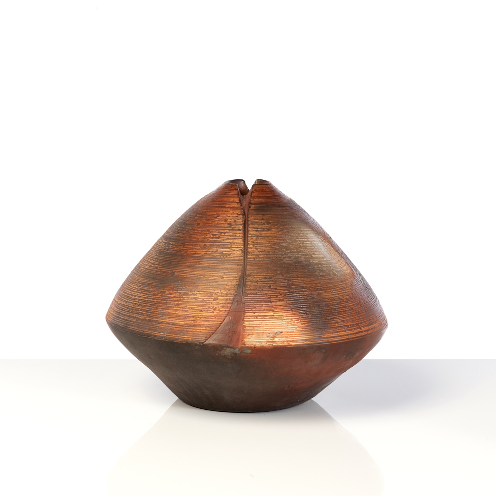 Lot 171 - Eric Astoul (né en 1954) Vase