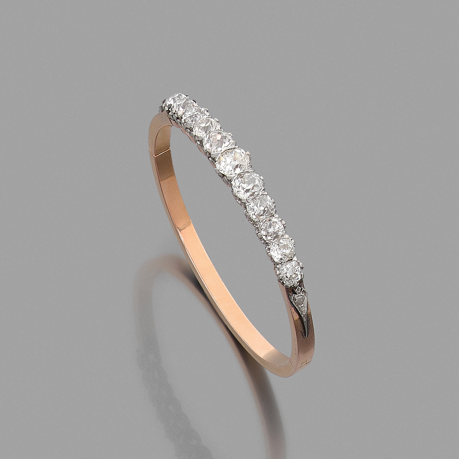Bracelet Rigide En Or 18K Avec Camée En Cornaline Et Diamants - Bijou XIXe Siècle, Occasion Très Bon État