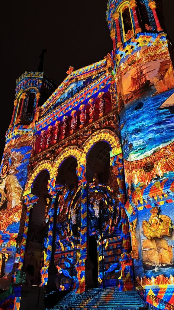 Appel à candidatures Fête des Lumières 2026 sur l’esplanade de Fourvière à Lyon.
