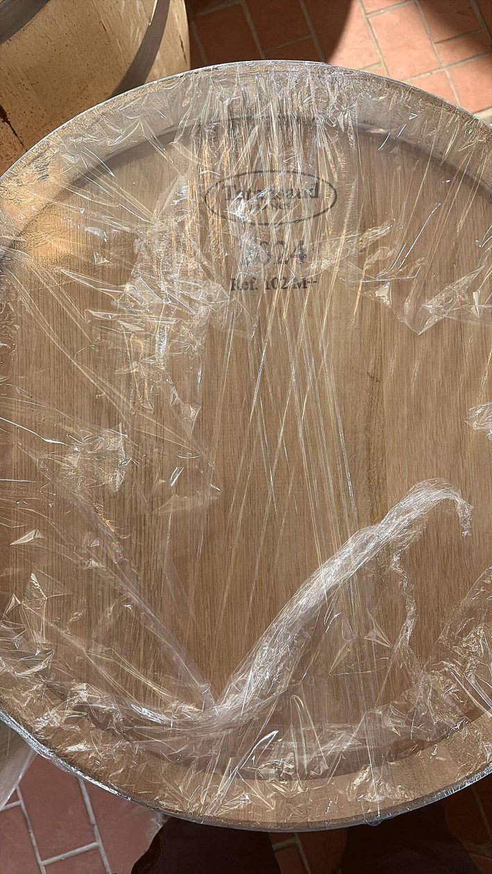Offre R-14H8B7 — 225 Litres Vin Rouge