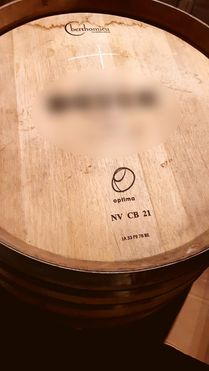 Offre R-9V2LT7 — 300 Litres Vin Rouge