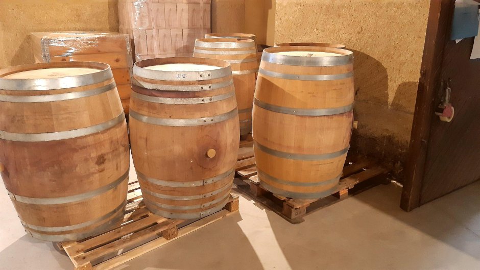 Offre R-9V2LT7 — 300 Litres Vin Rouge