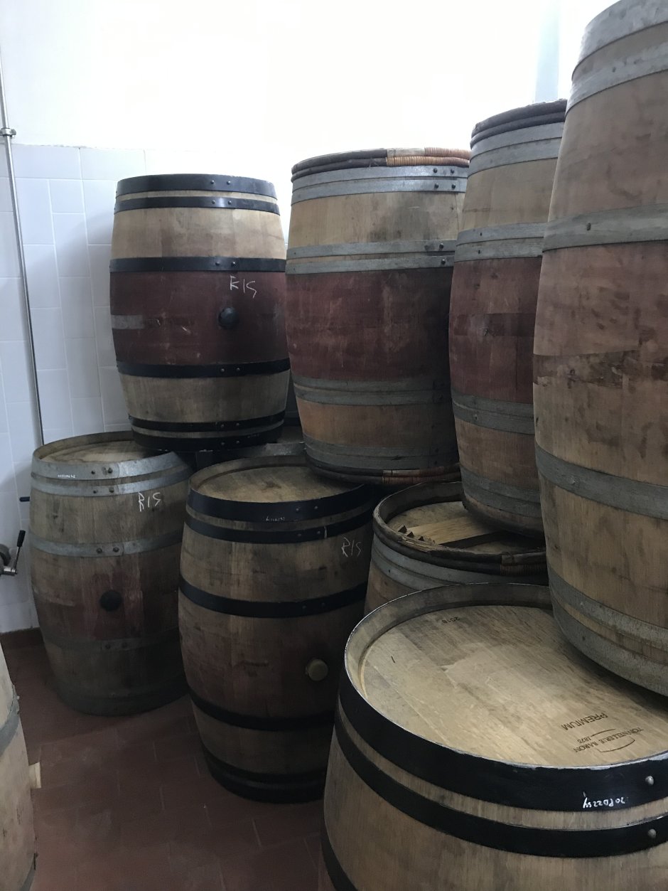 Offre R-UZZ8ED — 225 Litres Vin Rouge