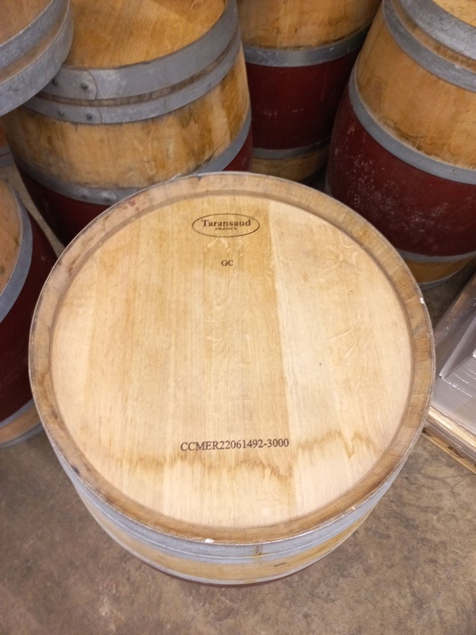 Offre R-9VV8LN — 225 Litres Vin Rouge