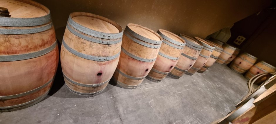 Offre R-Q1V3W5 — 225 Litres Vin Rouge