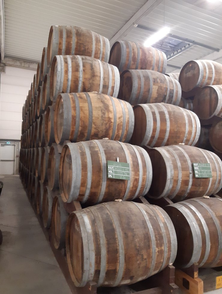 Spirits,60 oak barrels,Wood origin : ,France Origin