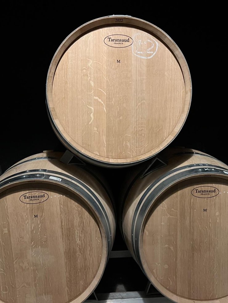 Red Wine,14 oak barrels,Wood origin : ,France Origin