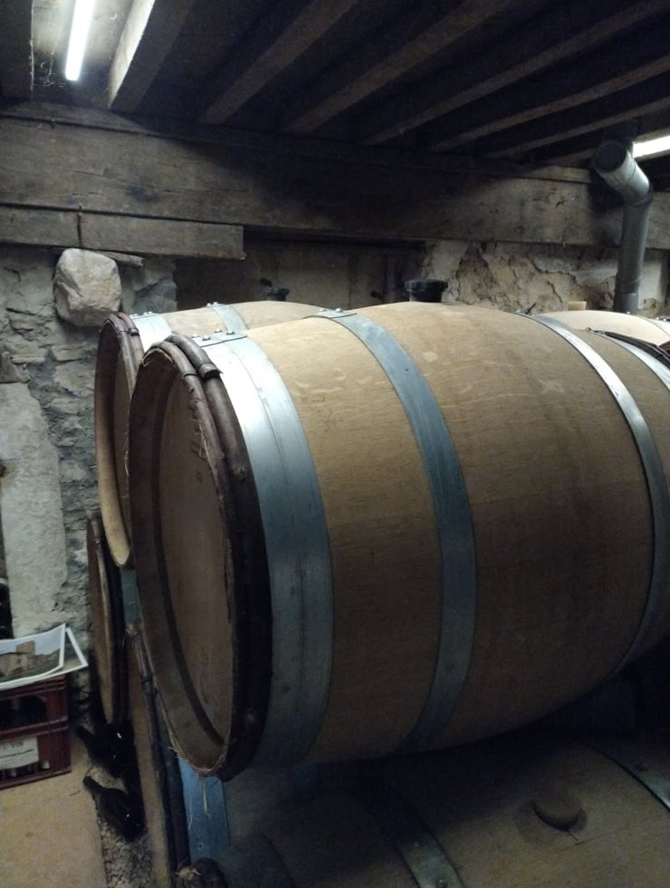 White Wine,18 oak barrels,Wood origin : ,France Origin