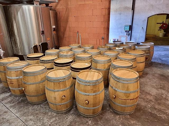 Vino Tinto,33 barricas,Origen de la madera :,Francia