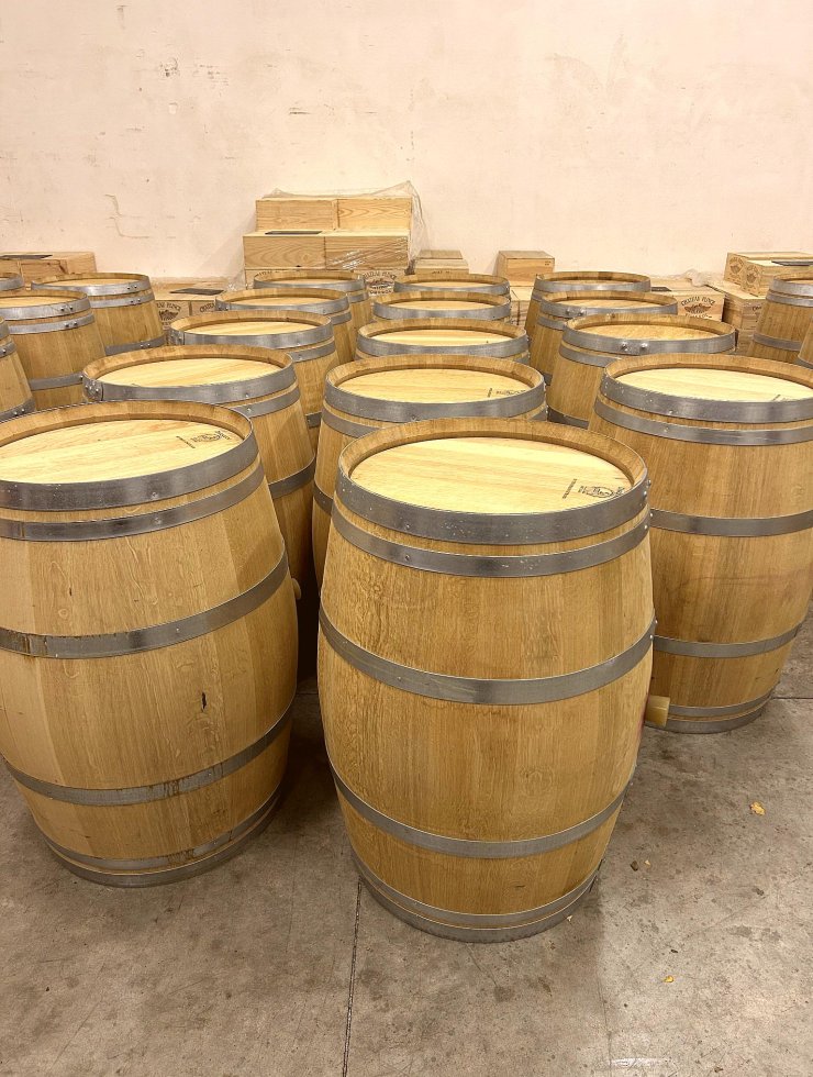 Vin Rouge,34 fûts,Provenance bois : ,France