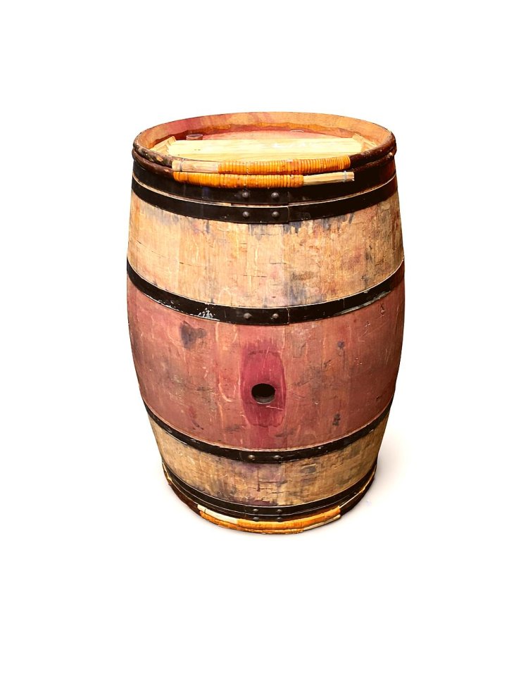 Vin Rouge,121 fûts,Provenance bois : ,France