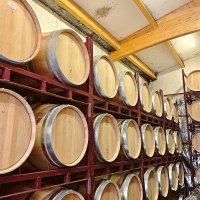 Offre R-QRHZXT — 225 Litres Vin Rouge
