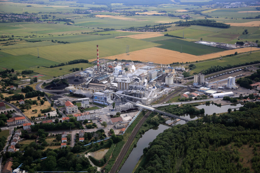 Le site de Seqens Mineral Specialties est l'un des sites qui a drastiquement réduit ses émissions carbone depuis 10 ans
