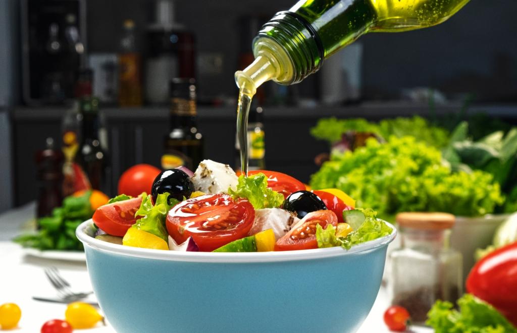 Ein mit Olivenöl angemachter Salat