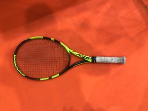 Raquette de tennis Babolat Aero sur Shareathlon