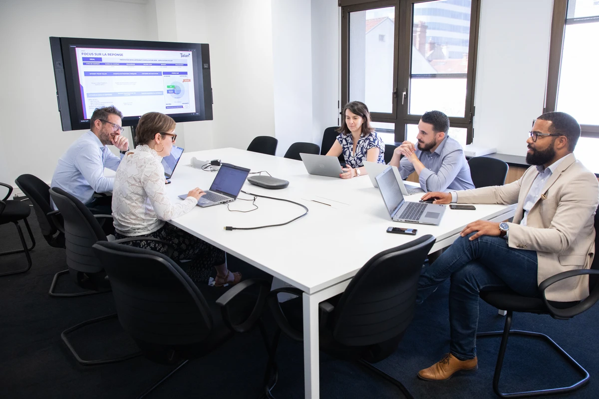 equipe de travail à lyon