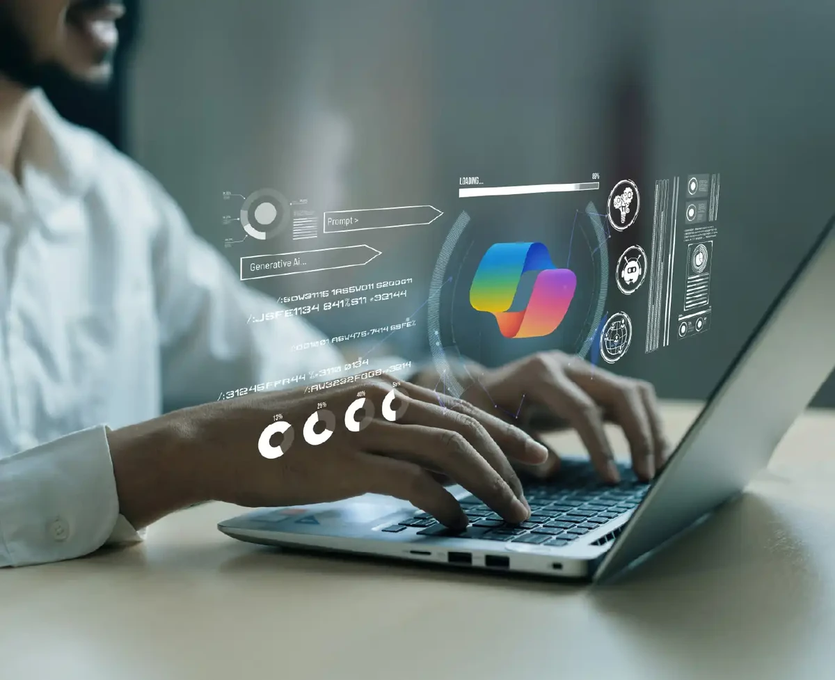 Computer demonstrating the use of Copilot in Microsoft Dynamics 365 Customer Service.