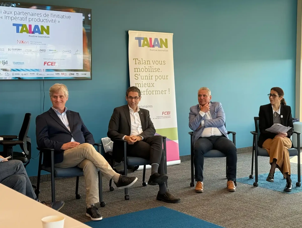 Un journal avec l&#039;article par Talan