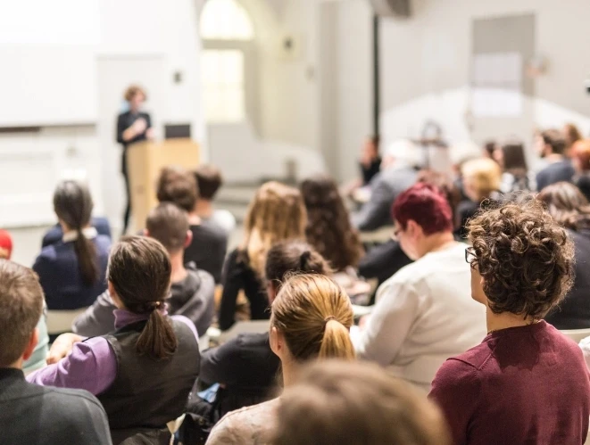 Ville de Sept-Iles conference room