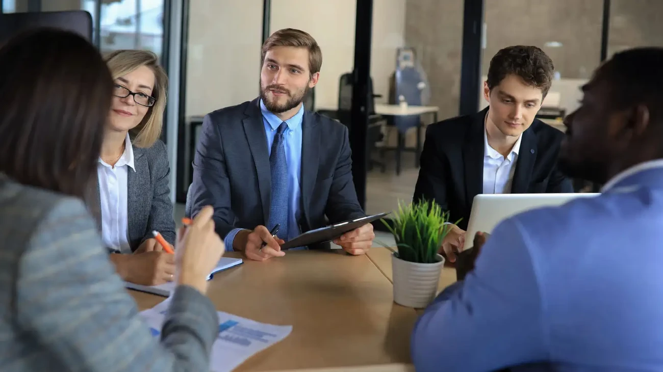 Team gaining a complete view of the complexity and intricacies of your current Oracle Forms applications