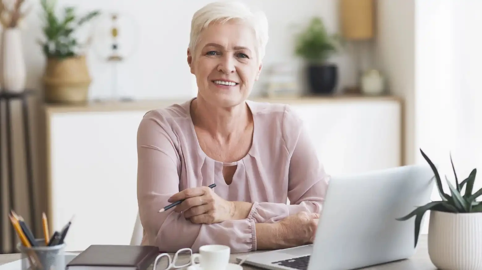 Female CFO, managing regulatory complexity, optimizing costs and protecting financial margins.