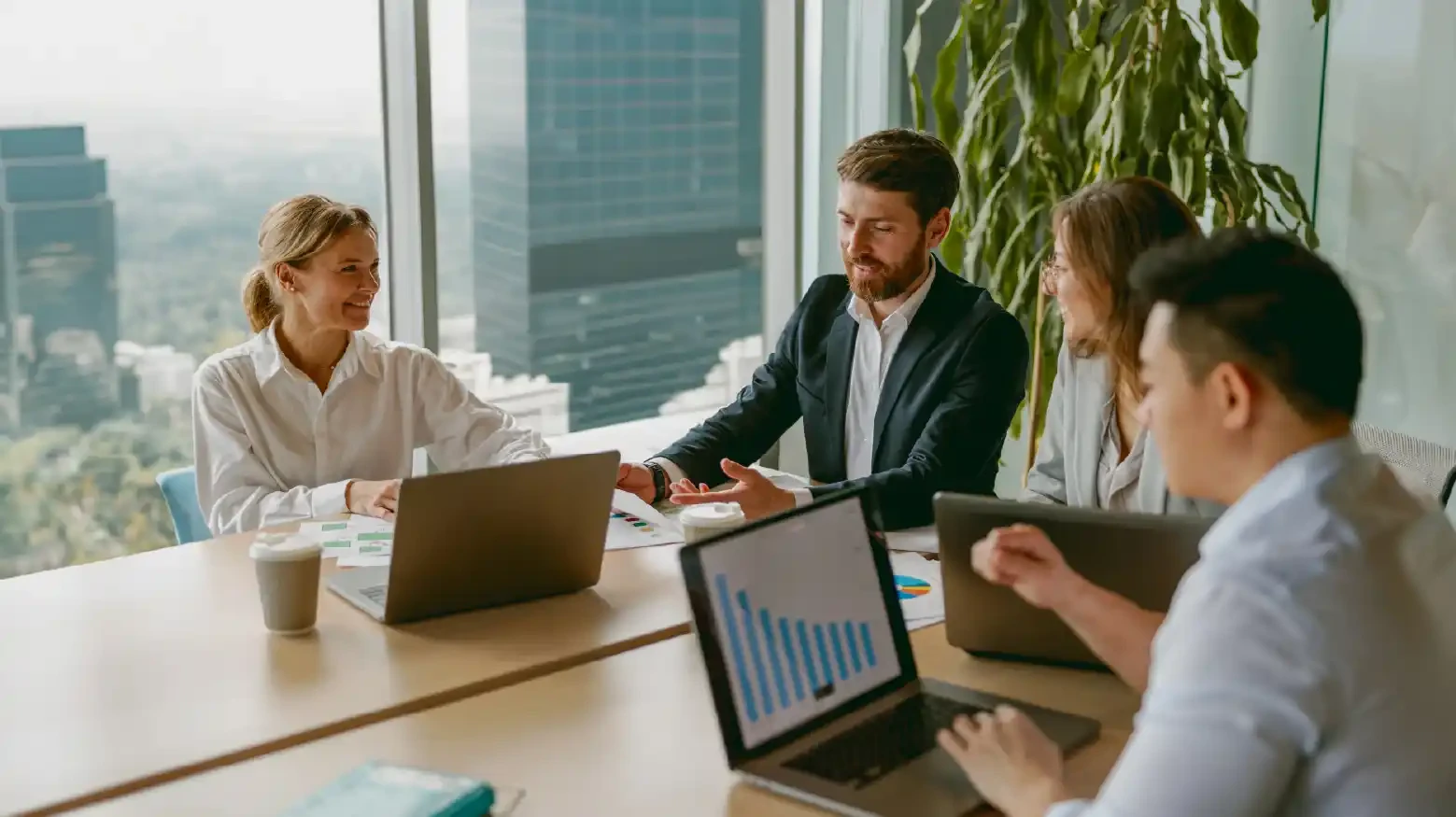 Oracle Consulting working as a team