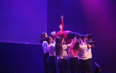 Image du projet Le spectacle théâtre danse chants des 3èmes de Notre Dame