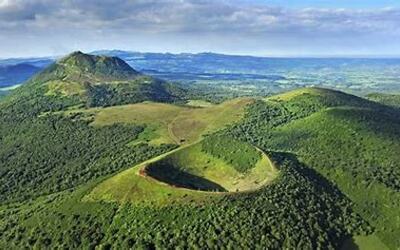 Image du projet Les élèves de l'école Paul Langevin à la découverte des volcans d'Auvergne
