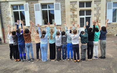 Image du projet Direction le Futuroscope pour les CE2-CM1-CM2 de Châteauneuf-Val-de-Bargis!