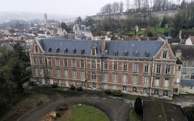 Image du projet 1ereST2S2 à Château Thierry : Histoire de la médecine et Jean de la Fontaine