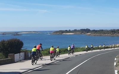 Image du projet Les glaisières à vélo: cap sur la côte de granit rose !