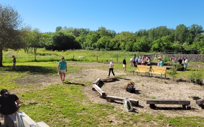 Image du projet une aire éducative gérée par les CE2 CM1 de l'école de Grandvelle