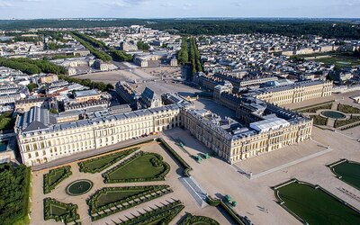 Image du projet Un bus pour voyager au Château de Versailles !