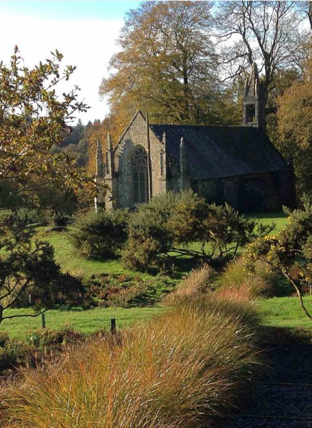 Photo d'une église de la commune de Lanrivain