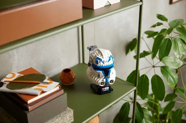 Le casque du Capitaine Rex™ 75349 | Star Wars™ | Boutique LEGO® officielle FR