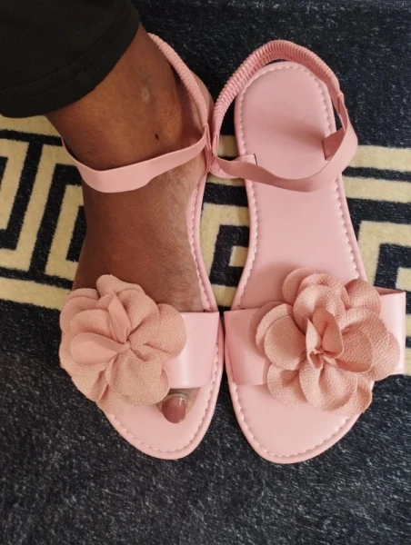 Women summer sandals available as seen very beautiful