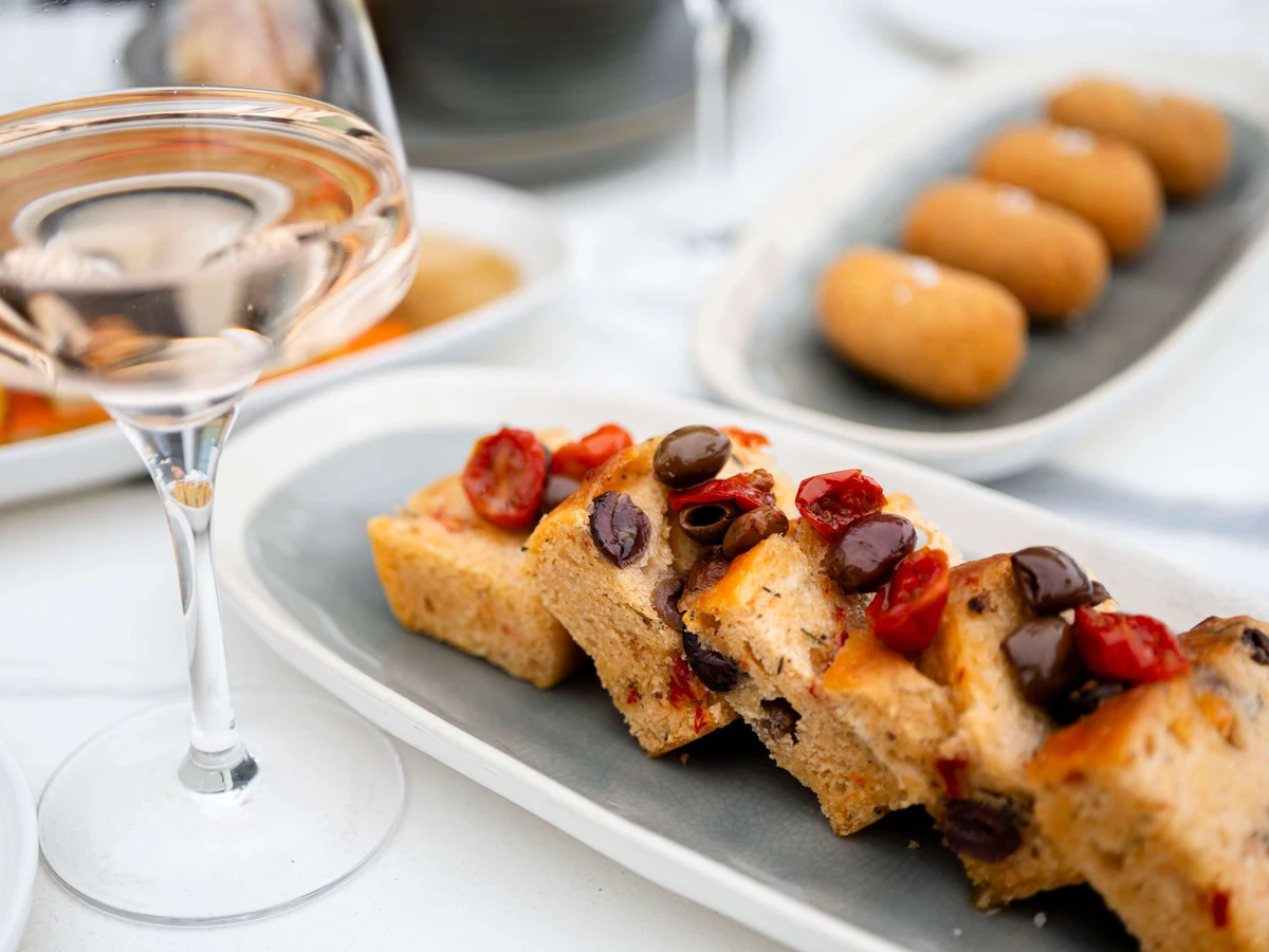 Rooftop Molitor, Paris - Restaurants ALL Accor