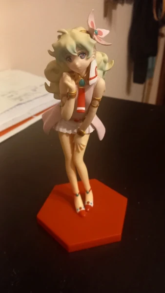 Action figure Gurren Lagann Nia Teppelin | Vinted