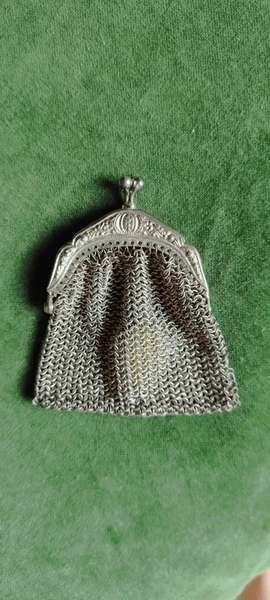 Petit porte monnaie en maille acier vintage