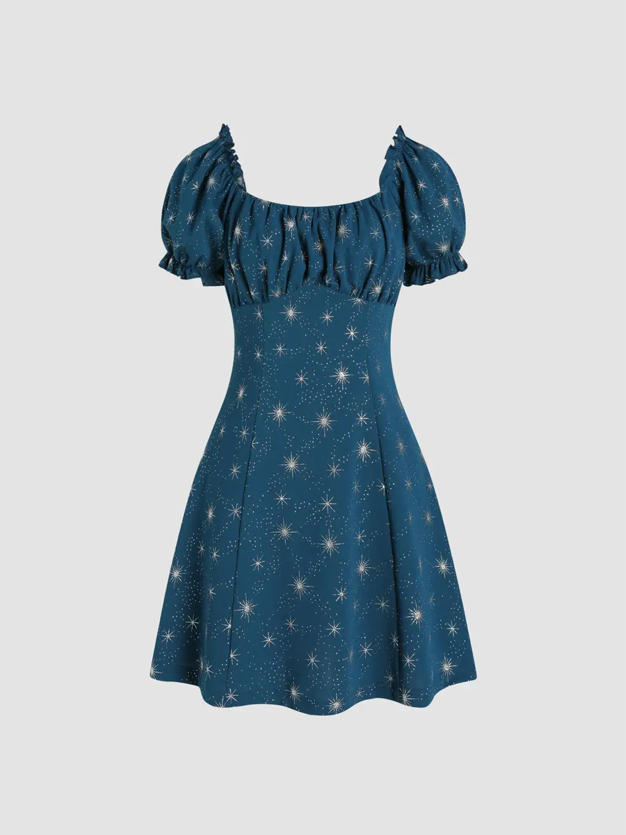 Mini-robe conversationnelle à col carré et bordure en laitue étoilée