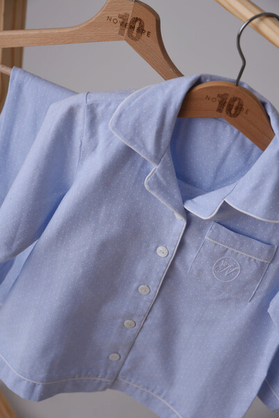Andrea - Chambray bleu à pois blancs